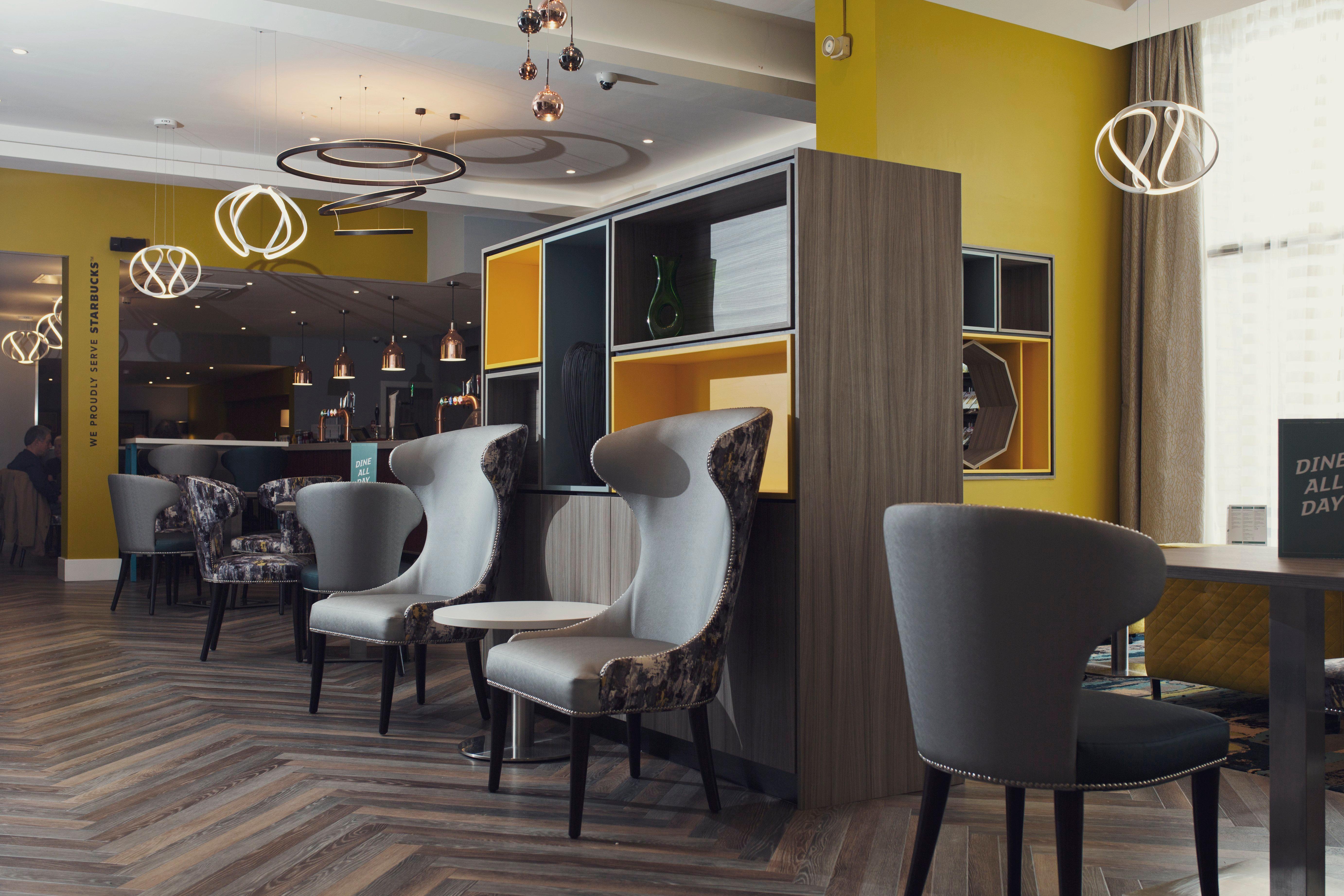 Holiday Inn Newcastle Gosforth Park By Ihg Seaton Burn Exterior photo