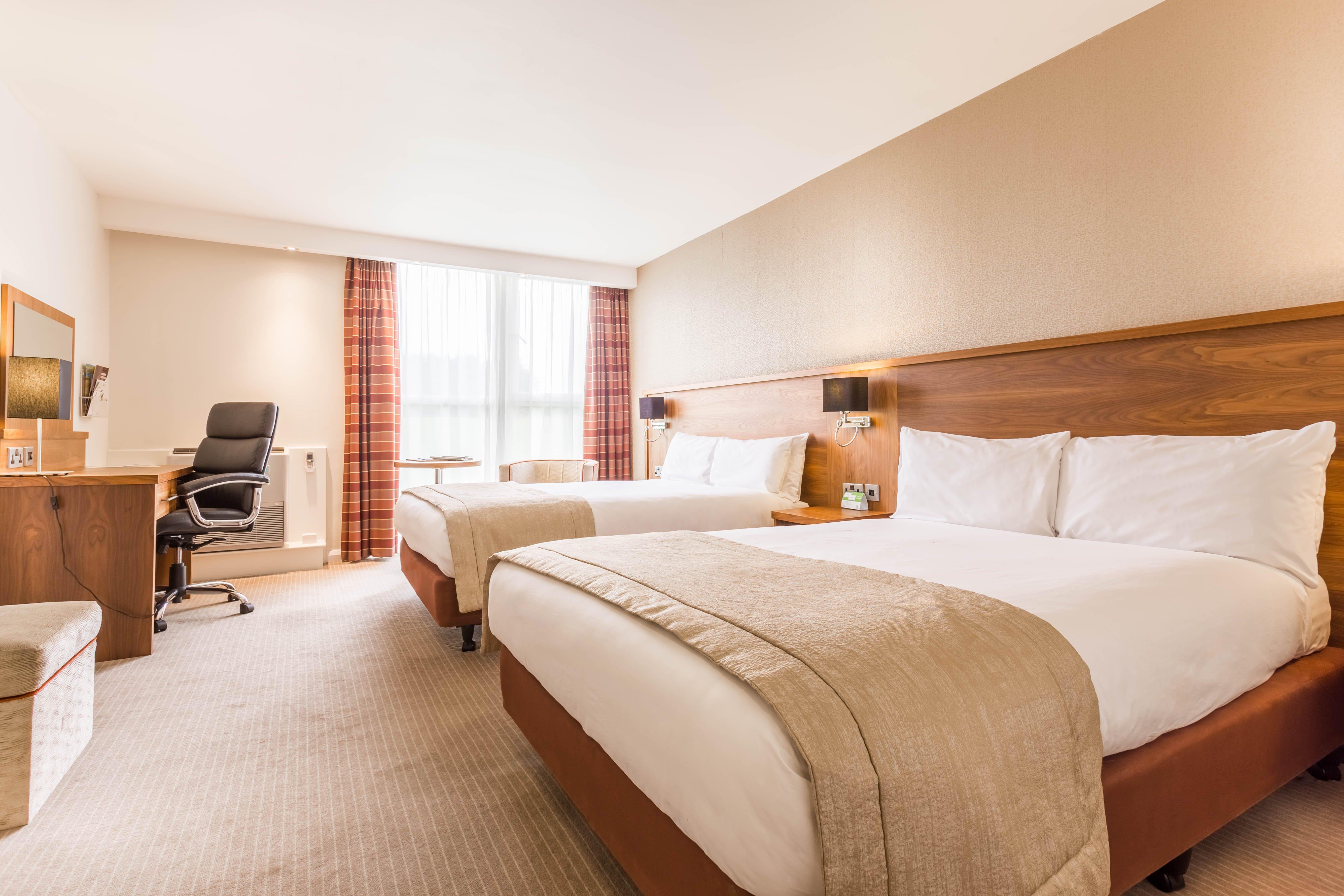 Holiday Inn Newcastle Gosforth Park By Ihg Seaton Burn Exterior photo